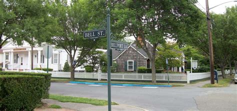 Bellport Village Historic District, Bellport | Roadtrippers