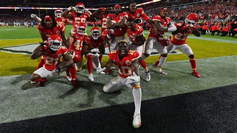 Super Bowl 2020 live updates: Score, Chiefs vs. 49ers play-by-play