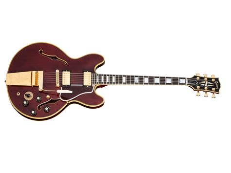 The Gibson Custom Shop releases a replica of Chuck Berry’s 1978 Wine ...