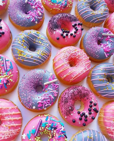 Pin by SunflowerPalm on Crave | Fancy donuts, Donut decorating ideas, Delicious donuts