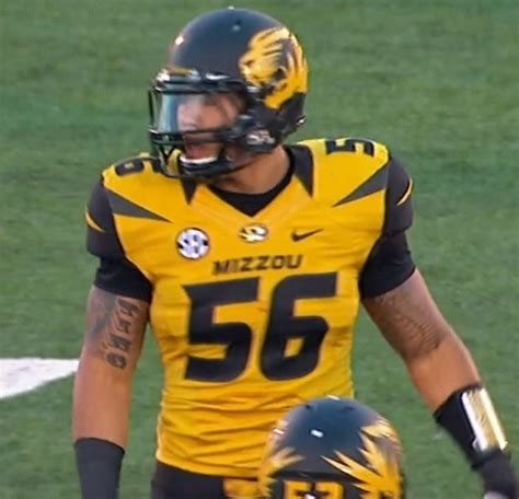 Missouri's uniforms for their SEC debut were tigerific (Pictures) | Larry Brown Sports