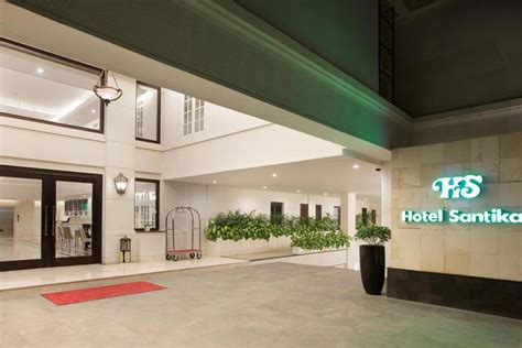 Hotel Entrance - Hotel Santika Seminyak – Bali Star Island