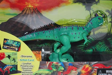 Jurassic Action CARNOTAURUS action figure Geoworld dinosaur #7 +card in Package