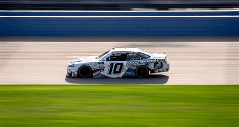 AJ Allmendinger leads Kaulig to Xfinity win at Nashville | NASCAR