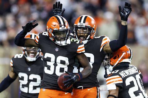 PHOTOS: Browns win vs. Bengals, 32-13