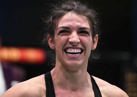 Mackenzie Dern Is After Records And The Belt | UFC Fight Night: Dern vs ...