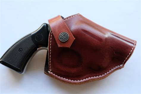 Cal38 Leather Taurus Model 856 Snub Nose 38 Special 2 inch Leather Han – cal38