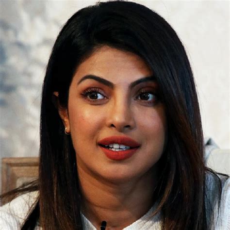 Priyanka Chopra Net Worth (2020), Height, Age, Bio and Facts