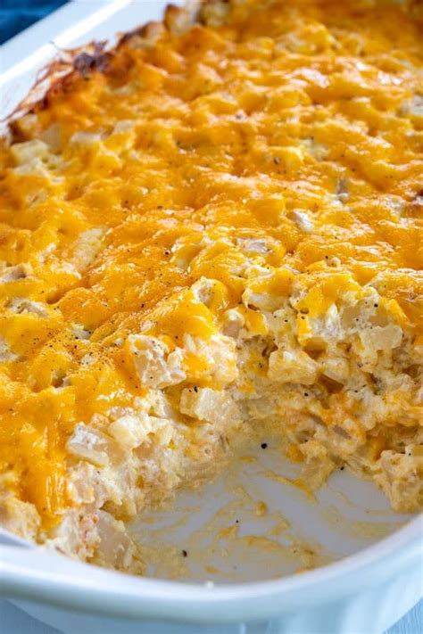 Mom’s Cheesy Potatoes | Hashbrown recipes, Cheesy recipes, Recipes