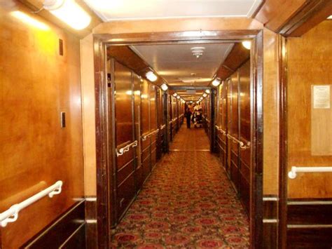 Hallway between rooms - "A" deck - Picture of The Queen Mary, Long Beach - TripAdvisor