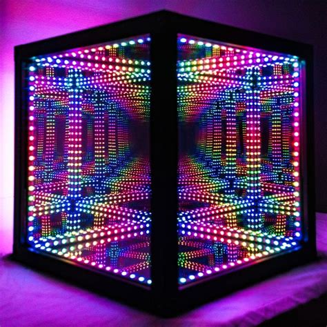 HyperCube: Trippy Hyper-Luminous Cube with 312 LEDs | Infinity mirror diy, Infinity mirror ...