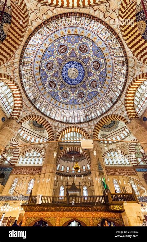 Selimiye mosque interior edirne turkey hi-res stock photography and images - Alamy