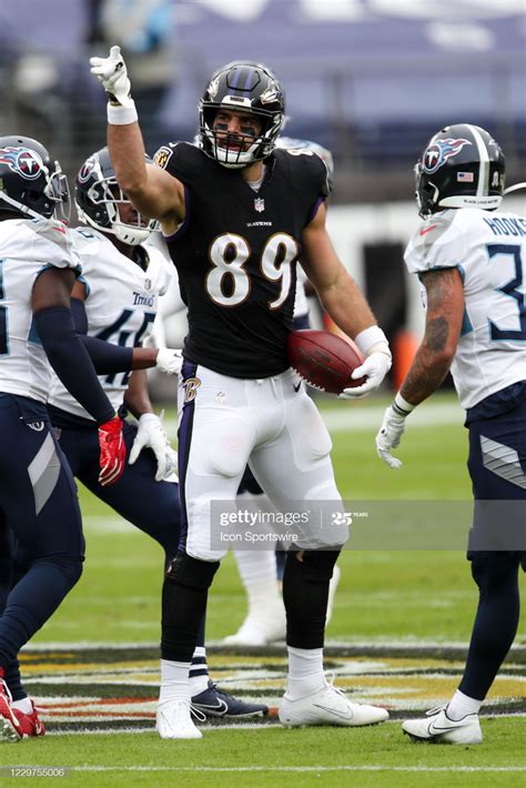 Baltimore ravens tight end mark andrews celebrates a successful catch – Artofit