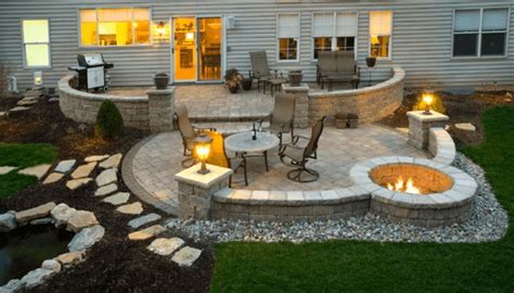 31+ Small Paver Patio Ideas DIY Pictures with Fire Pit & Tips Building ...