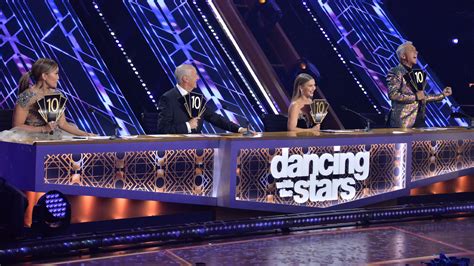 Dancing with the Stars 2022 LIVE — Fan favorite contestant is eliminated after 'messy ...