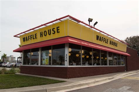 Interview: Sunday's Deadly Waffle House Shooting in Nashville | KSRO