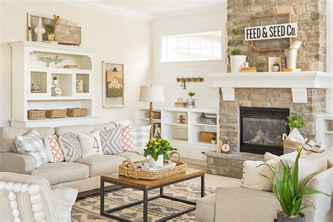 10 Farmhouse-Fresh Sofas - American Farmhouse Style