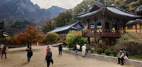 Seoraksan National Park : South Korea | Visions of Travel