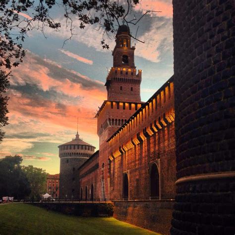 Beautiful photo of Sforza Castle | Italia, Milão, Michelangelo