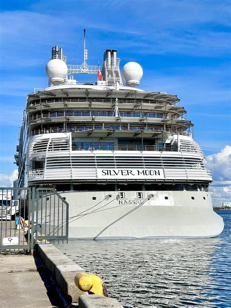 Review: Silversea Silver Moon Cruise 2022 Stockholm to Southampton