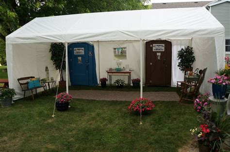 Idea to Decorate a Portable Potty for an Outdoor Wedding | Outdoor wedding, Wedding restroom ...