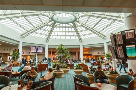 Orlando Airport Lounges: All you wanted to know