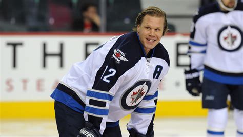 Predators, Olli Jokinen agree to deal