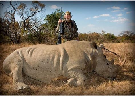 Hunting Rhino in South Africa - Somerby Safaris