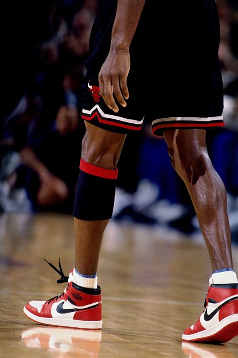 The Four Best On-Court Moments Featuring the Air Jordan I 🔥