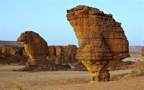 1920x1080px, 1080P free download | Ennedi Plateau, Sahara Desert, Sand ...