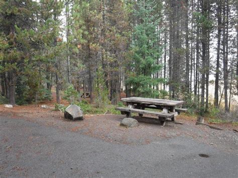 Take a trip to Poole Creek Campground - Outdoorsy in , OR | Outdoorsy