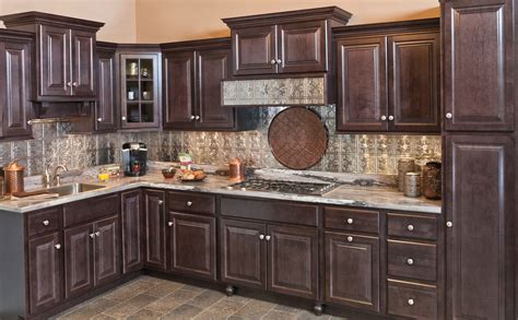 Wolf Cabinets [Modern & Traditional Styles for Happy Kitchens]