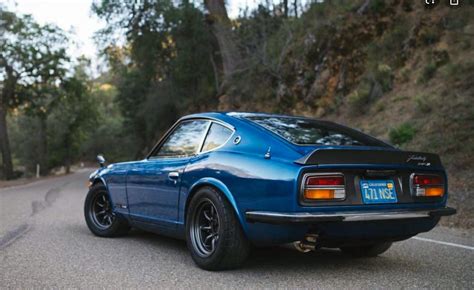 Gorgeous Blue Nissan Fairlady 240Z : carporn