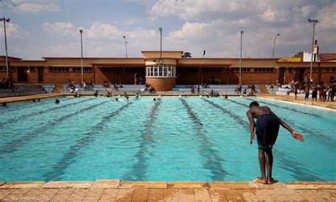 #20laps – The Brixton Municipal Swimming Pool | JOZI.REDISCOVERED