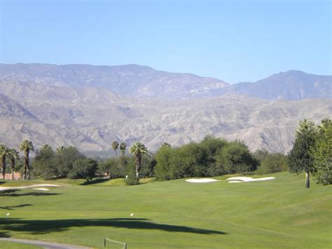 golf course view Palm Desert | Smithsonian Photo Contest | Smithsonian Magazine