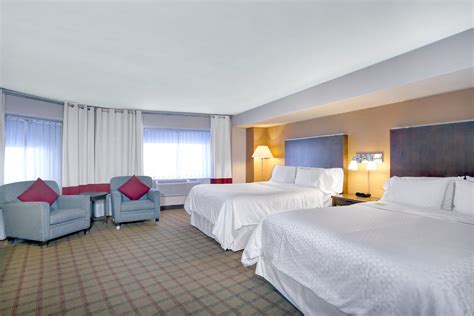 Wyndham Fallsview Hotel | Niagara Falls, ON Hotels