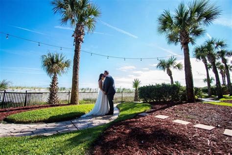 Hampton Inn Jacksonville Beach - Oceanfront - Free Copy of Premier Bride, Accommodations ...