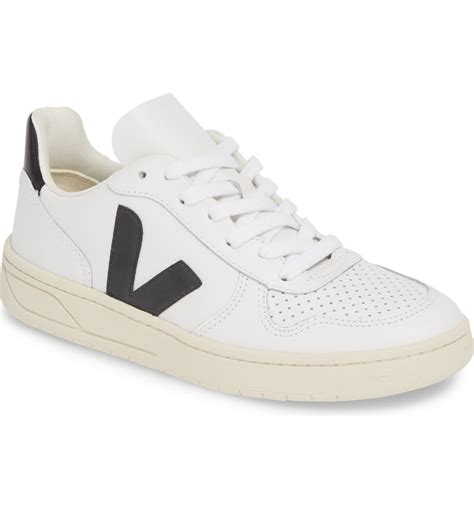 Veja V-10 Sneaker (Women | Womens sneakers, Sneakers, Cute shoes