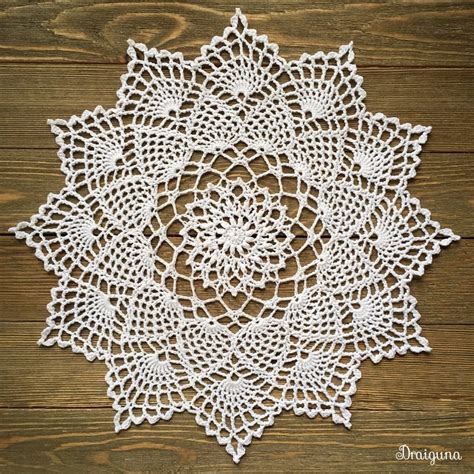 Free Crochet Pattern for Moonpetals Doily ⋆ Crochet Kingdom