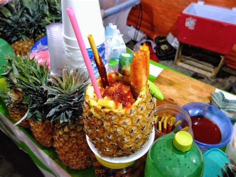 Piña loca | Spicy pineapple drink/snack. Parque Llano, Oaxac… | Flickr