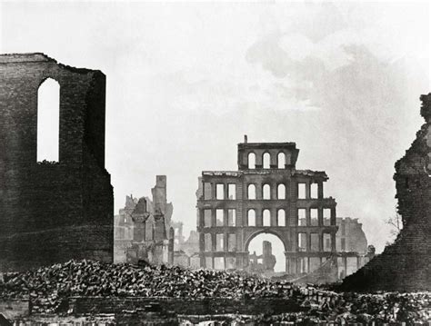 The Great Chicago Fire and the unimaginable destruction seen through rare photographs, 1871 ...