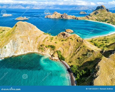 Pulau Padar stock photo. Image of horizon, indonesia - 126122224