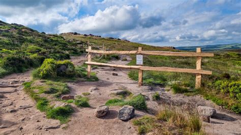 The Roaches Walk + Hen Cloud From Upper Hulme | 7-Mile Route – Peak District Walks