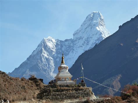 Ama Dablam Modern Mountain, Mountain Range, Himalayas Mountain, India Culture, Mountain Climbing ...