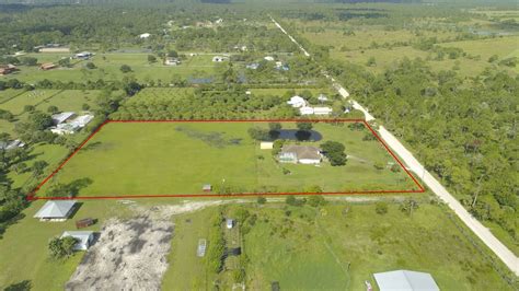 BRING YOUR HORSES VERY RARELY AVAILABLE FARM/RANCH IN PALM CITY AVAILABLE FOR SALE $599,000 USD ...