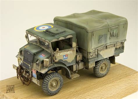 Italeri 15 CWT Truck with Breda 20 /65 Plastic Model Kit