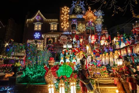 Dyker Heights Christmas Lights, Brooklyn, Bronx & Queens NY - Nov 29, 2019 - 6:00 PM