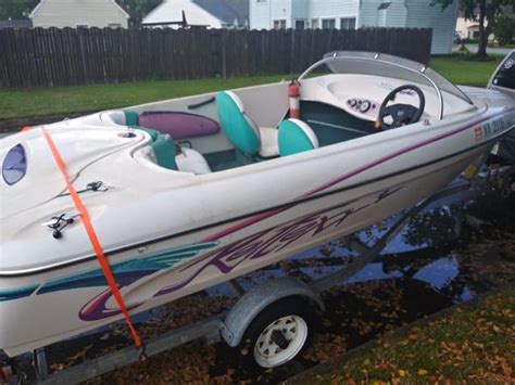 15 ft bayliner reflex rare closed bow jetboat project for Sale in Chesapeake, VA - OfferUp