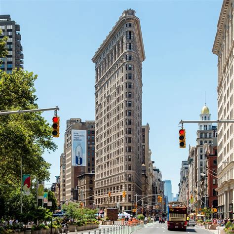 New York’s Landmark Flatiron Building Will Go Up for Auction—Again—After the First Winning ...