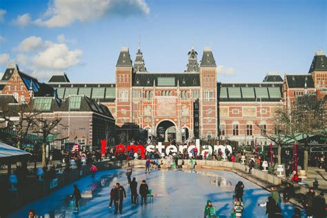 Amsterdam Christmas Markets | 2022 Dates, Locations & Must-Knows!